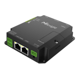 Routeur 4G industriel Milesight UR32, montrant ses ports et indicateurs LED.